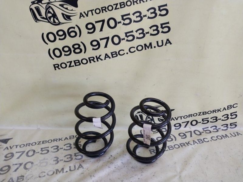 Пружина подвески задняя Mercedes-Benz GLB 2021 X247 26092030239285 A 247 324 69 00 Б/У