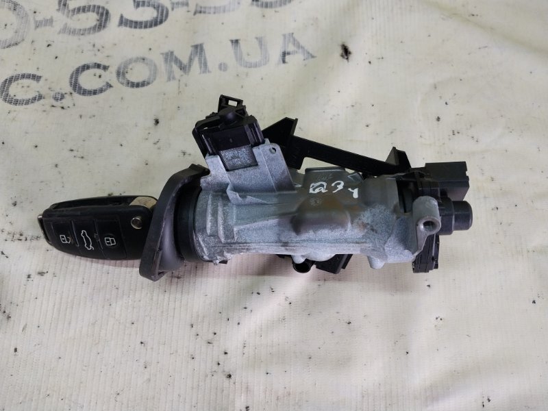 Замок зажигания Q3 2021 83A 2.0 CZRA
