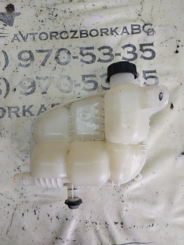 Бачок расширительный X1 2020 F48 B46A20O1 Бачок расширительный X1 2020 F48 B46A20O1