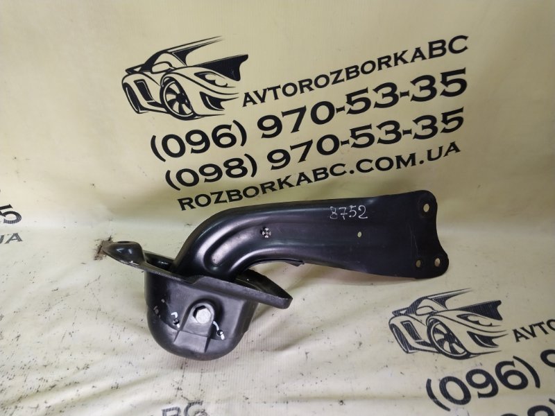 Рычаг продольный задний правый volkswagen passat 2020 B9 2.0 1K0505224L Б/У