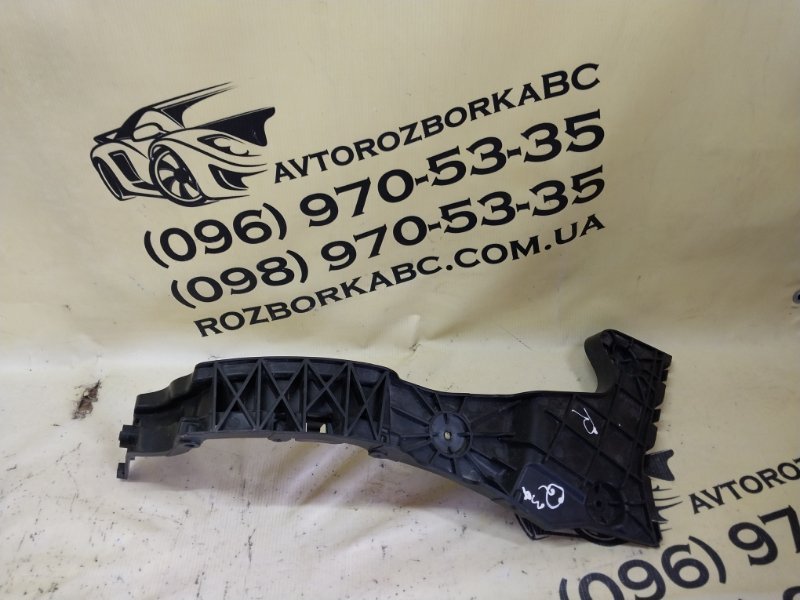 Кронштейн бампера задний правый Audi Q3 2021 83A 2.0 CZRA 83A807454A Б/У