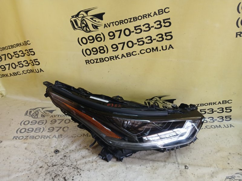 Запчасть фара передняя правая Toyota HIGHLANDER 2022 3.5 81110-0E470 Б/У Фара передняя правая Toyota HIGHLANDER 2022 3.5 81110-0E470 Б/У