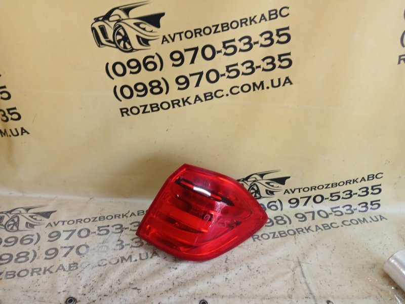 Запчасть фонарь задний правый Mercedes-Benz gl 450 2015 X166 3.0 A1669067601 Б/У Фонарь задний правый Mercedes-Benz gl 450 2015 X166 3.0 A1669067601 Б/У