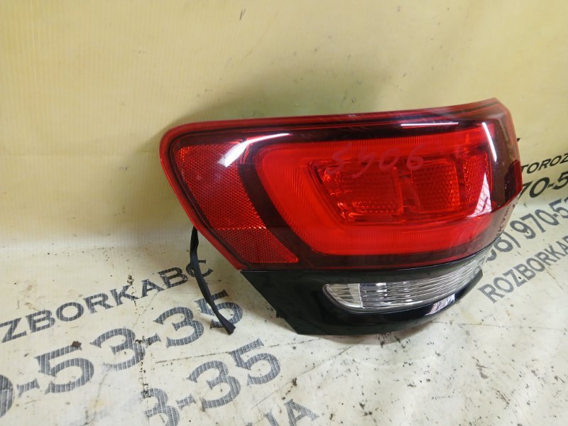 Фонарь задний левый Jeep Grand Cherokee 3.6 Фонарь задний левый Jeep Grand Cherokee 3.6