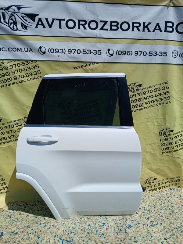 Запчасть двери задние правые Jeep Grand Cherokee 2015 3.6 55113634AO Б/У Двери задние правые Jeep Grand Cherokee 2015 3.6 55113634AO Б/У
