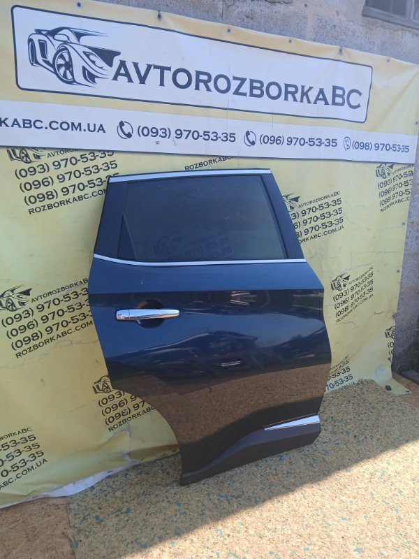 Двери в сборе задние правые Nissan Murano S 3.5 Двери в сборе задние правые Nissan Murano S 3.5