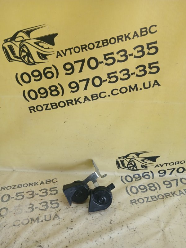 Запчасть звуковой сигнал volkswagen taos 2023 1.5 5Q0951221C Б/У Звуковой сигнал volkswagen taos 2023 1.5 5Q0951221C Б/У