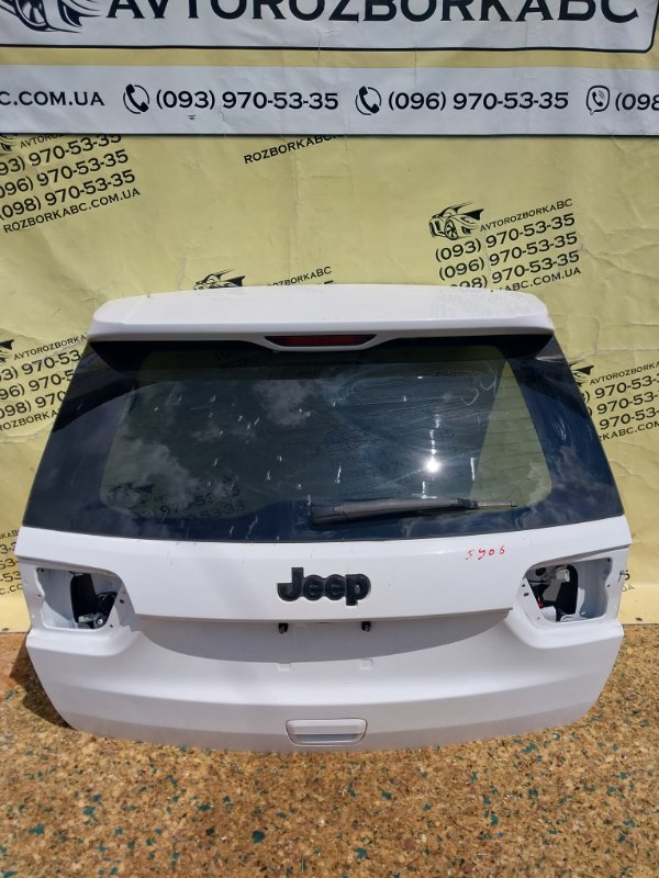 Запчасть крышка багажника Jeep Grand Cherokee 2015 WK2 3.6 68154524AA Б/У Крышка багажника Jeep Grand Cherokee 2015 WK2 3.6 68154524AA Б/У