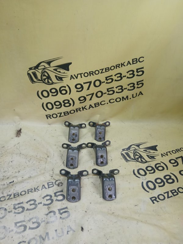 Петля двери Nissan Murano S 2019 3.5 804015AA0B Б/У