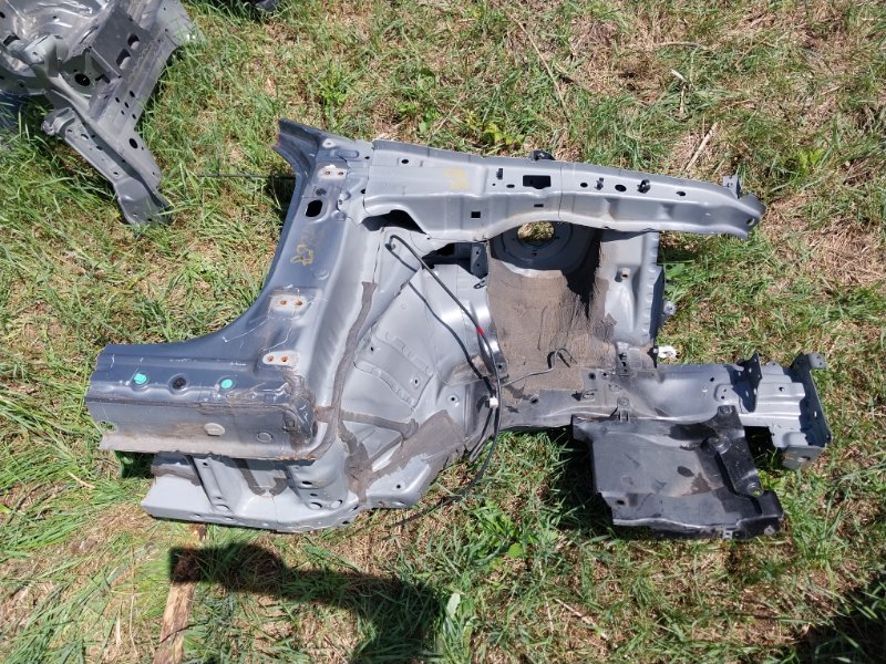 Четверть (ланжерон передний правый Mazda Cx50 2025 2.5 VA405331X Б/У
