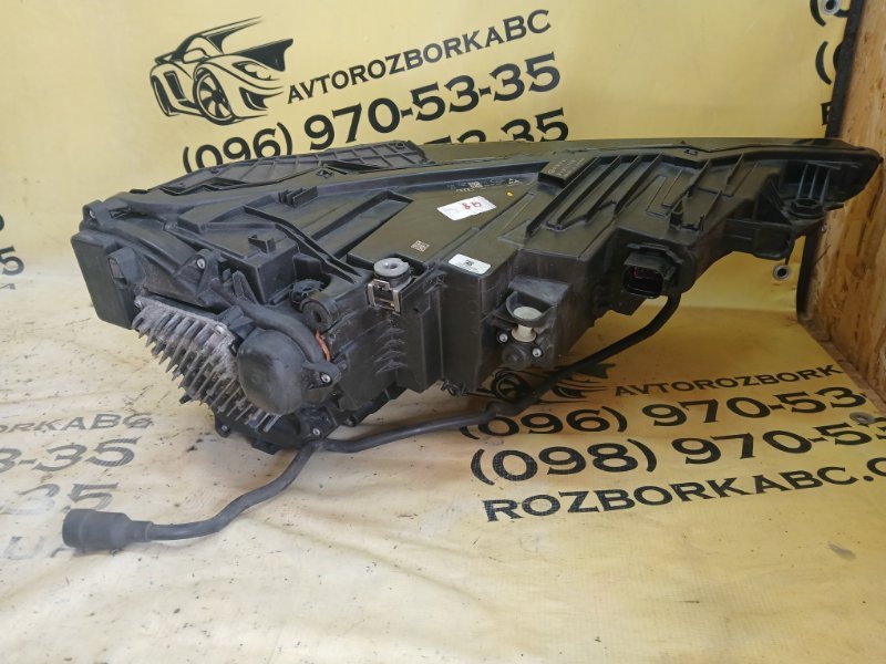 Фара левая Q8 2020 3.0 DCBD Фара левая Q8 2020 3.0 DCBD