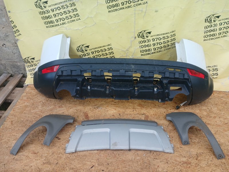 Бампер в зборе задний Land Rover Evoque 2016 L538 2.0L 16V TIVCT T/C Gen2 LR074963 Б/У