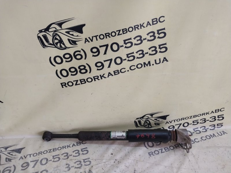 Запчасть амортизатор подвески задний Jeep Cherokee 2015 3.2 68157912AE Б/У Амортизатор подвески задний Jeep Cherokee 2015 3.2 68157912AE Б/У