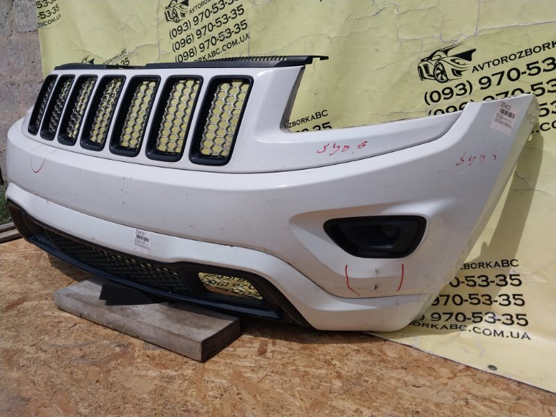 Бампер передний Jeep Grand Cherokee WK2 3.6 Бампер передний Jeep Grand Cherokee WK2 3.6