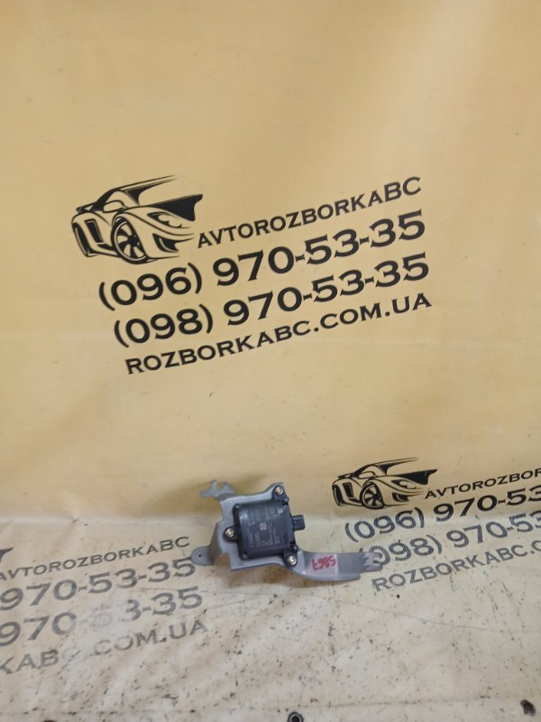 Запчасть датчик слепых зон MAZDA 6 2018 2.5 GRT667Y30C Б/У Датчик слепых зон MAZDA 6 2018 2.5 GRT667Y30C Б/У
