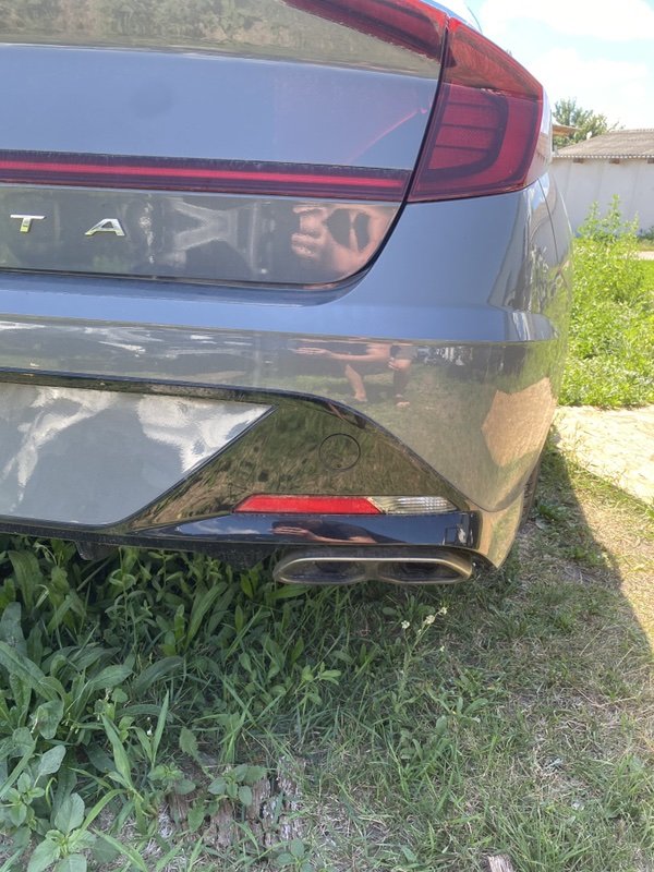 Бампер в зборе задний Hyundai Sonata
