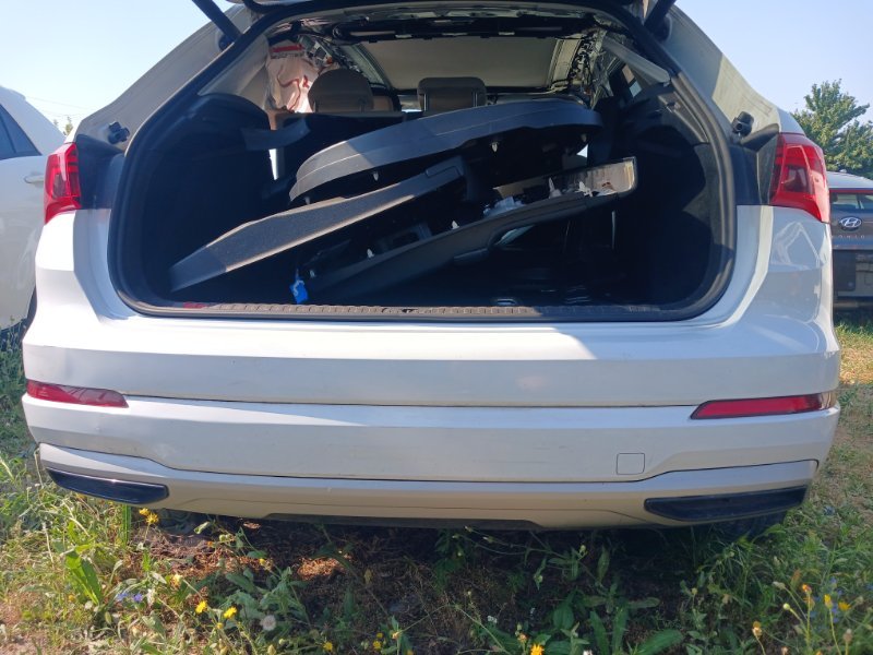 Бампер в зборе задний Audi Q3 2019 83A DHHA 83A807067GRU Б/У