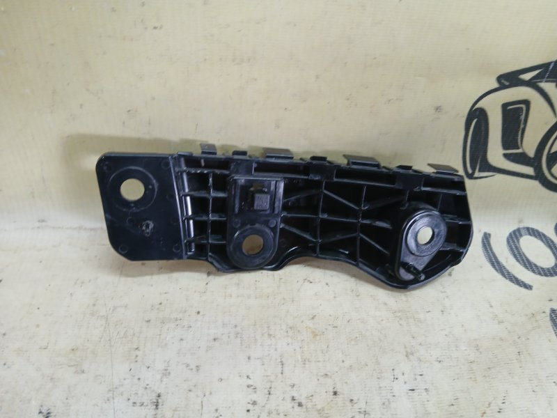 Кронштейн бампера передний левый CX-5 2025 2.5