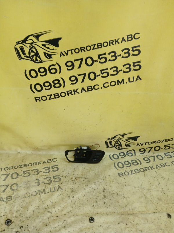 Накладка ручки двери передняя левая ACURA MDX 2017 3.5 83555-TZ5-A51ZD Б/У