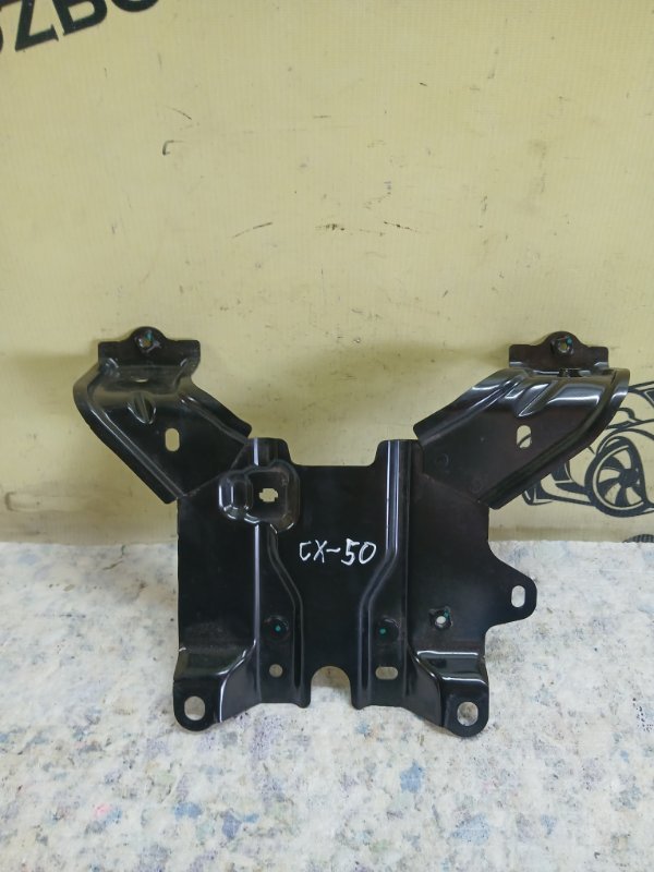 Кронштейн замка капота CX-50 2025 2.5 Кронштейн замка капота CX-50 2025 2.5