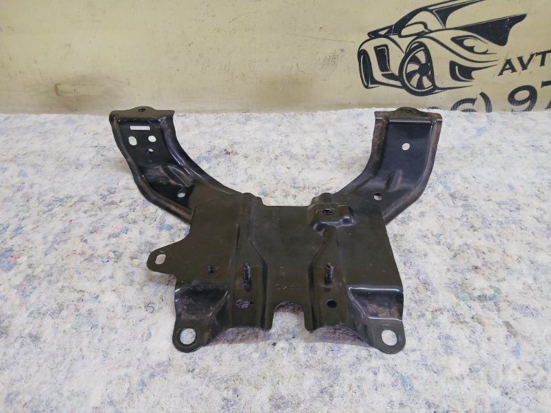 Кронштейн замка капота CX-50 2025 2.5 Кронштейн замка капота CX-50 2025 2.5