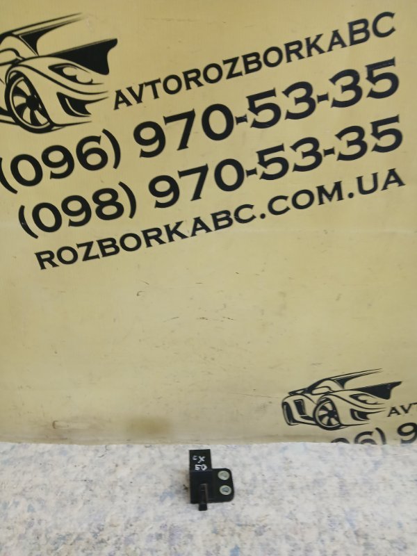Запчасть кронштейн радиатора правый Mazda CX-50 2025 2.5 PAF3-15-241A Б/У Кронштейн радиатора правый Mazda CX-50 2025 2.5 PAF3-15-241A Б/У