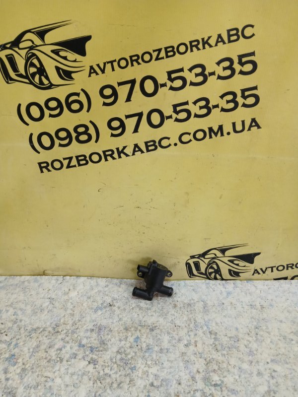 Клапан системы охлаждения Volkswagen Tiguan 2025 Tiguan 3 2.0 DYLA 5Q0906457K Б/У