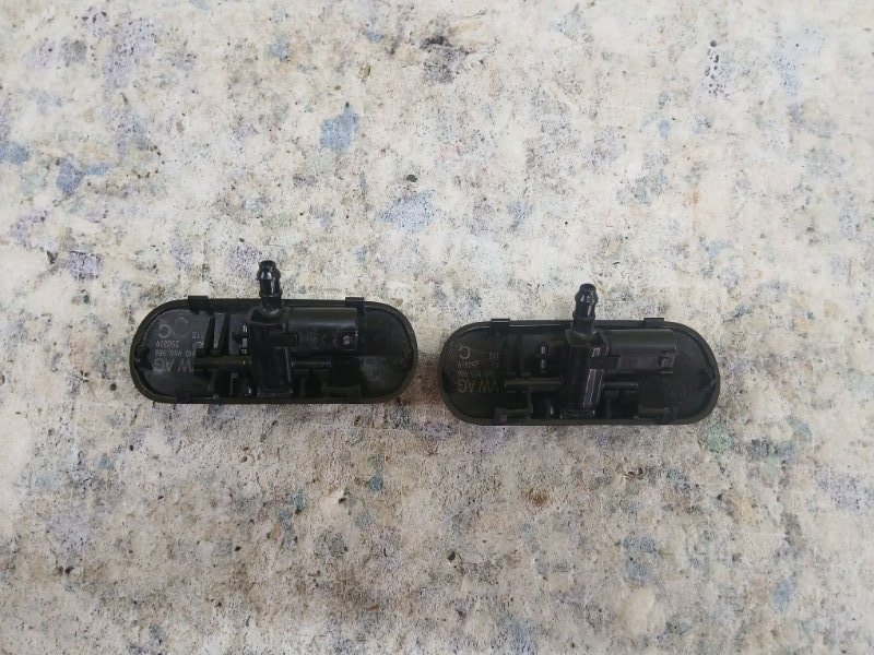 Форсунка стеклоомывателя Volkswagen Id.4 Pro EDFA