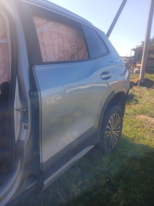 Двери в сборе Volkswagen Tiguan Tiguan 3 2.0 DYLA Двери в сборе Volkswagen Tiguan Tiguan 3 2.0 DYLA