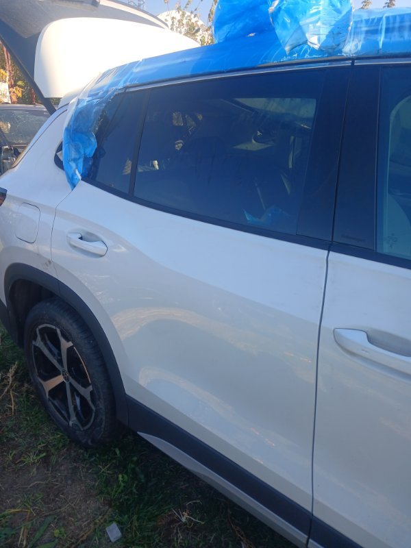 Двери в сборе задние правые Volkswagen Tiguan 2025 Tiguan 3 2.0 DYLA 57N833056 Б/У