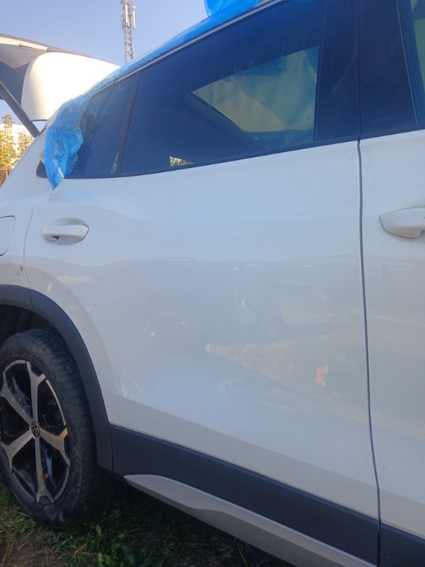 Двери в сборе задние правые Volkswagen Tiguan Tiguan 3 2.0 DYLA