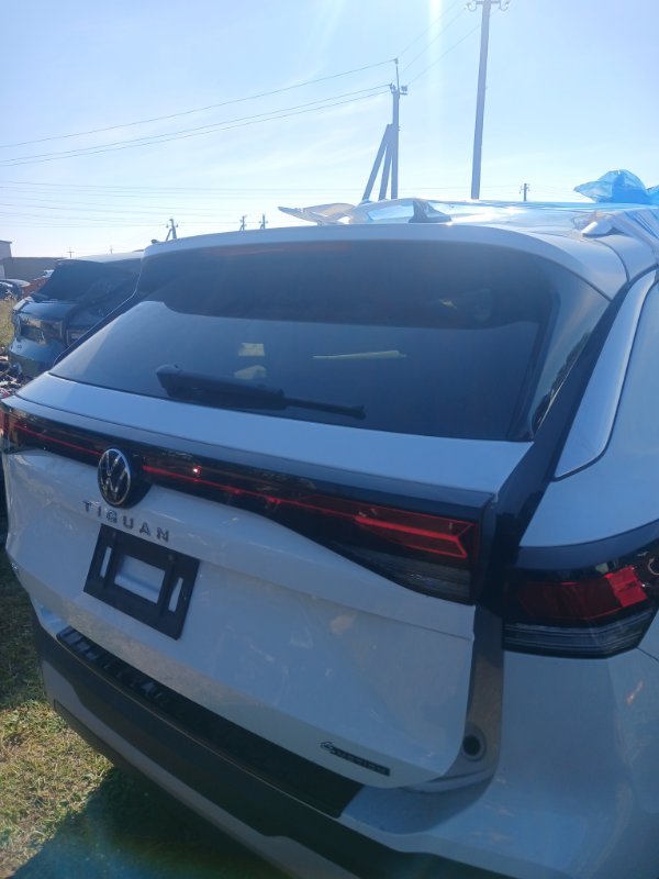 Крышка багажника Tiguan 2025 Tiguan 3 2.0 DYLA