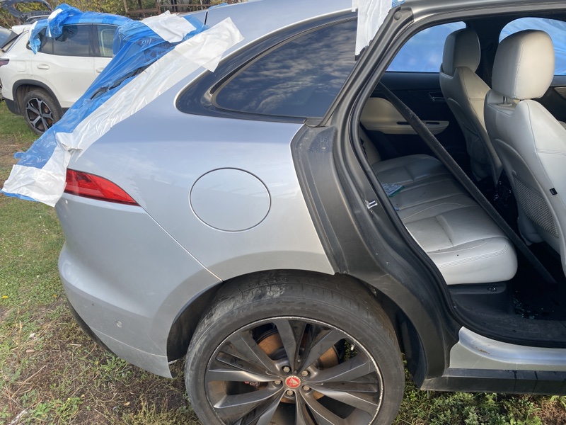 Четверть (крило) задний правый jaguar f-pace 2017 3.0L DOHC GDI SC V6 БЕНЗИНОВЫЙ supercharger T4A9300 Б/У