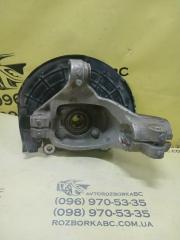 Цапфа ( Поворотний кулак) передняя левая Chrysler 200 2015