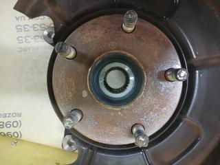 Цапфа ( Поворотний кулак) задняя Legacy 2017 BN9 2.5