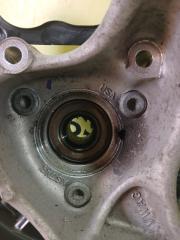 Цапфа ( Поворотний кулак) задняя левая Volkswagen Tiguan Tiguan 2 DGUA