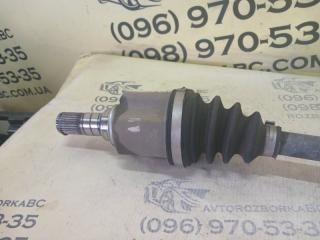 Полуось передний левый Altima 2019 Полуось передний левый Altima 2019