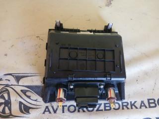 Панель под usb Hyundai Ioniq Hybrid 1.6 DOHC - GDI Панель под usb Hyundai Ioniq Hybrid 1.6 DOHC - GDI