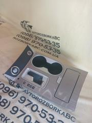 Накладка центральной консоли Nissan Murano Z52 3.5 Накладка центральной консоли Nissan Murano Z52 3.5