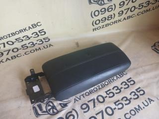 Подлокотник Altima 2019 FWD 2.5 Подлокотник Altima 2019 FWD 2.5