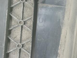 Дефлектор радиатора 750 2016 G11 G12 4.4 Дефлектор радиатора 750 2016 G11 G12 4.4