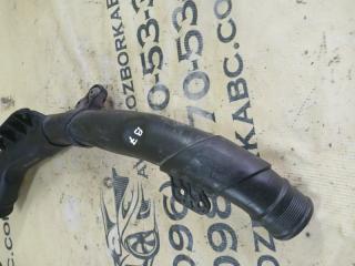 Патрубок интеркулера Passat 2014 B7 2.0