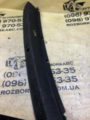 Накладка порогу багажника задняя Q5 2019 80A 2.0 Накладка порогу багажника задняя Q5 2019 80A 2.0