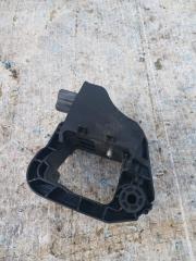 Кронштейн радиатора Mercedes-Benz GLC 300 2018 Б/У Кронштейн радиатора Mercedes-Benz GLC 300 2018