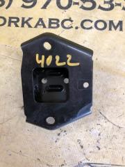 Кронштейн заднего бампера задний правый Murano 2019 FWD 3.5