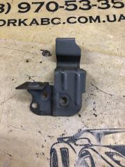 Кронштейн крыла передний правый Audi Q8 3.0 Кронштейн крыла передний правый Audi Q8 3.0