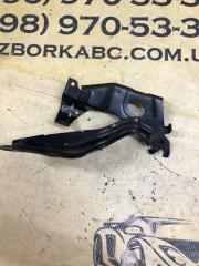 Петля капота передняя левая UX 2019 200 2.0 Петля капота передняя левая UX 2019 200 2.0