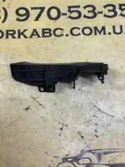 Кронштейн левый Q7 2018 4M 3.0 Кронштейн левый Q7 2018 4M 3.0