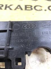 Кронштейн левый Q7 2018 4M 3.0 Кронштейн левый Q7 2018 4M 3.0