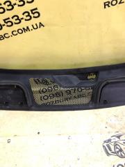 Жабо Audi Q5 80A 2.0 Жабо Audi Q5 80A 2.0